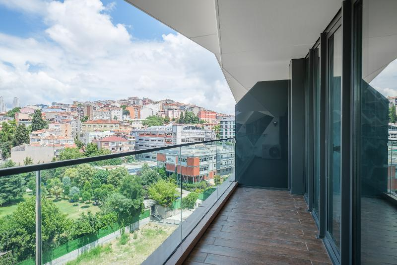 Benesta Residence by NewInn