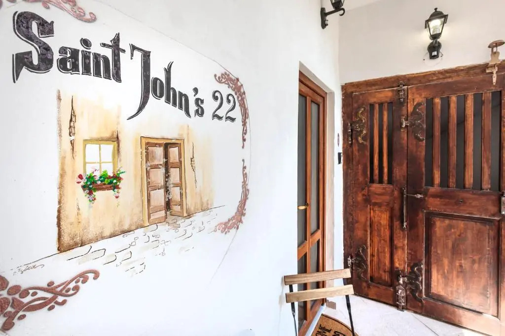 Saint John's 22 Brasov