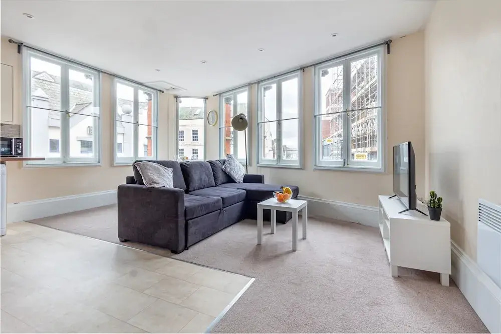 Worcester City Centre Apartment - 2 Bedrooms