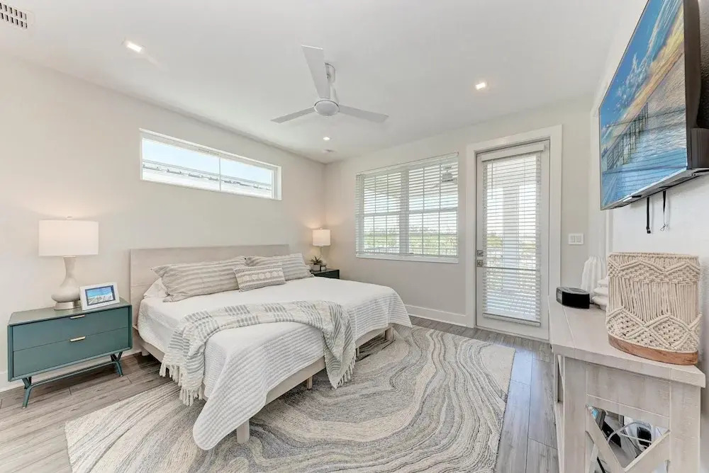 Sweet & Salty Beach House 3 Bedroom Home