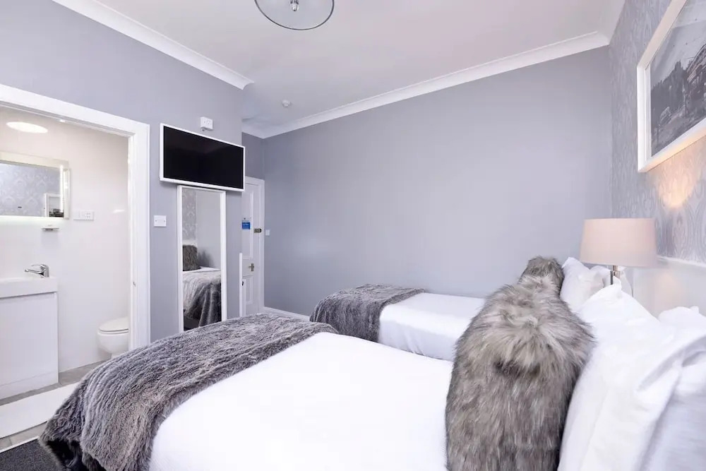 Alpha Guest House