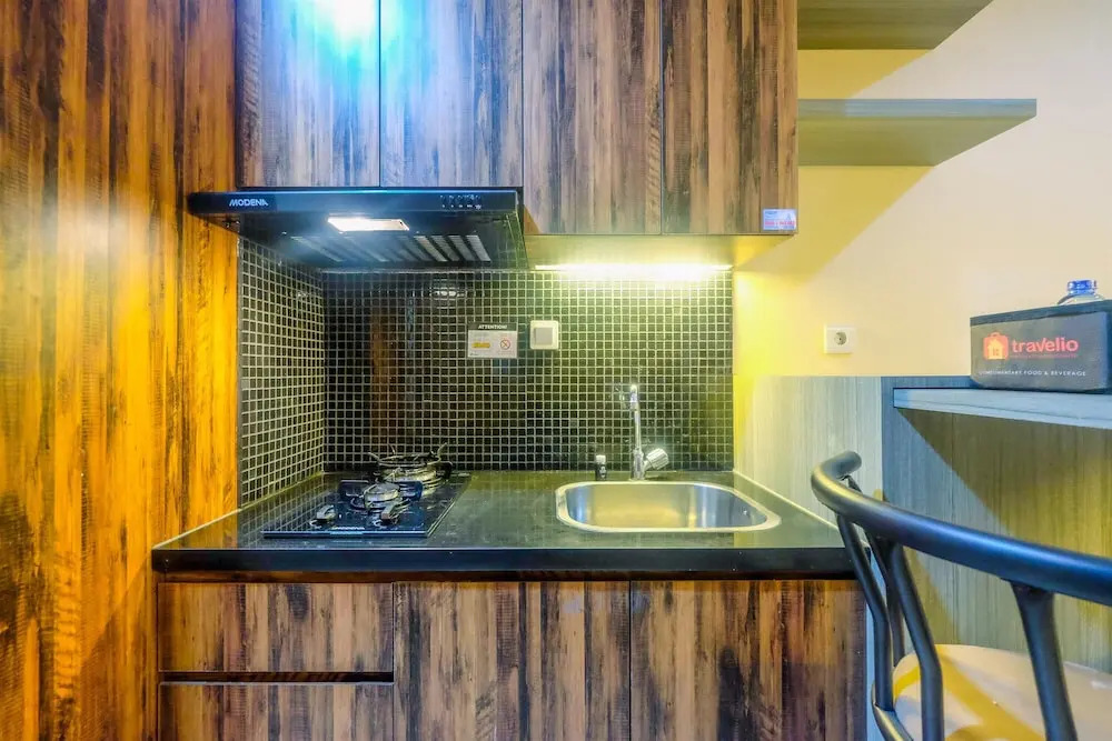 Fully Furnished Apartment with Comfortable Design 1BR Woodland Park Residence
