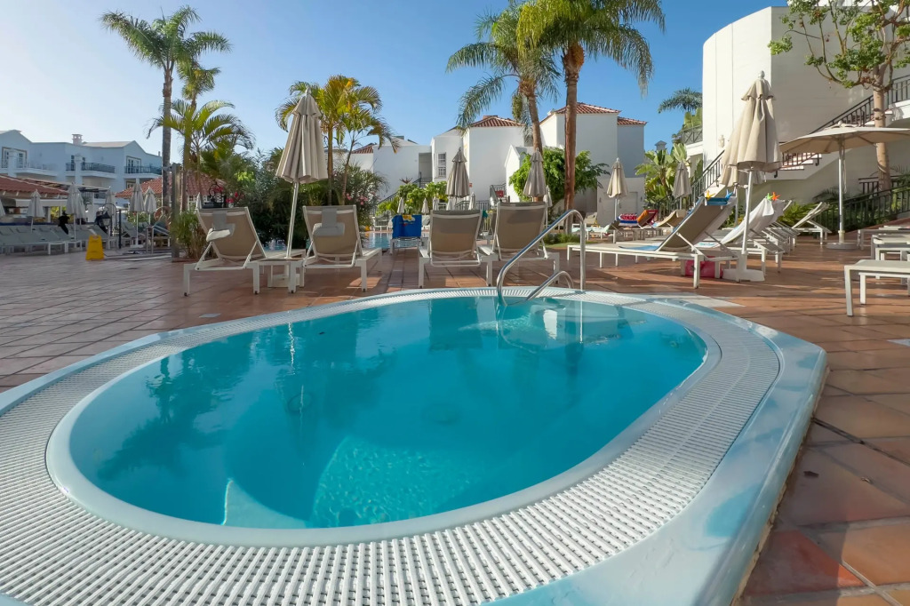 Apartamentos Parque del Sol