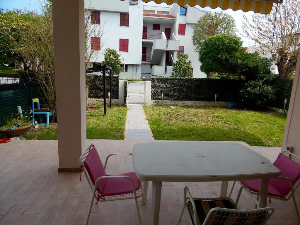 M156 - Marcelli, Trilocale Con Giardino a 80mt Dal Mare