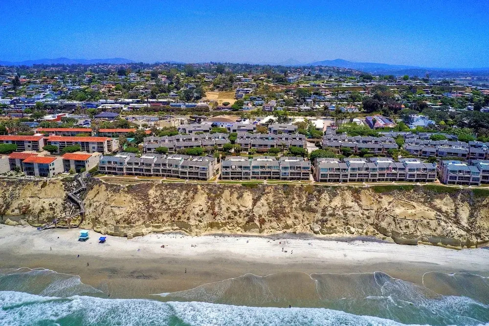 597 S Sierra Avenue - Unit 69