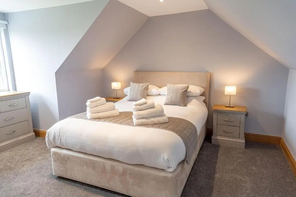 The Annexe, Luxury Property with Hot Tub at Pitilie Pods