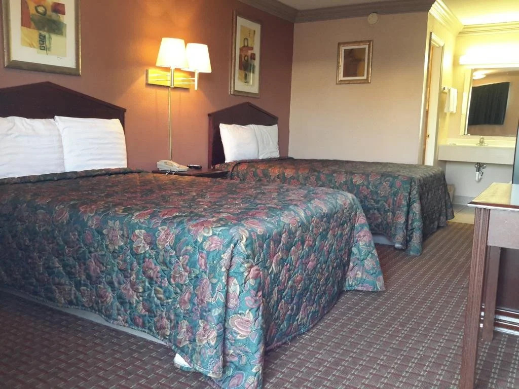 Budget Inn
