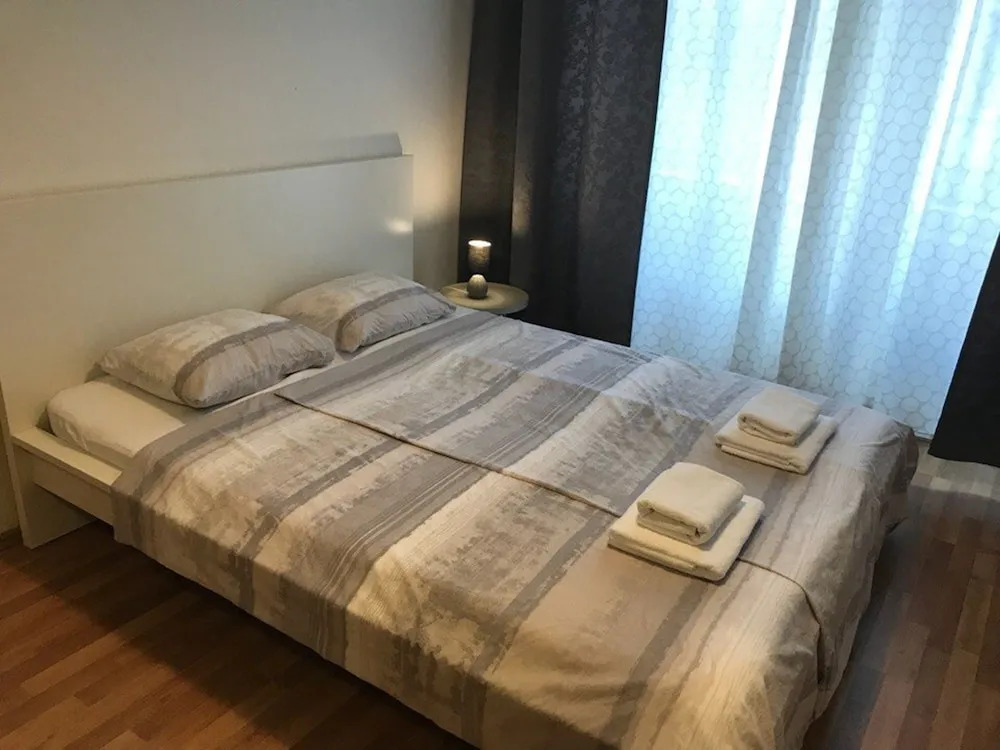 Slavojova ApartMeet