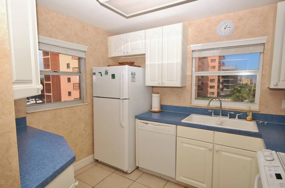 Sea Coast Gardens III 301 Apartment 2