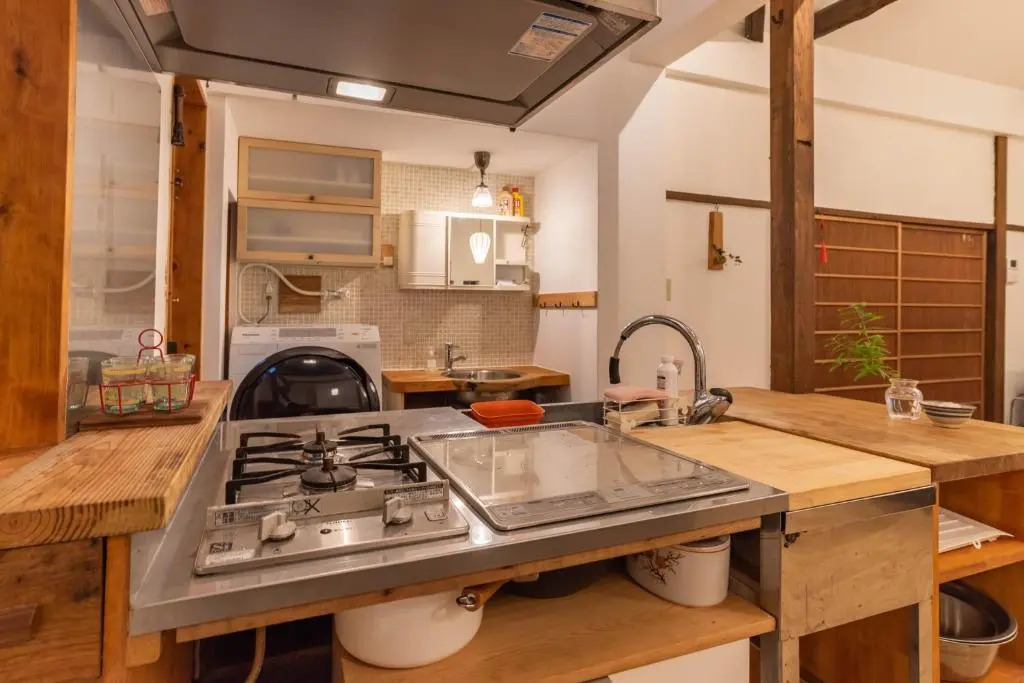 back alley residence Hibi