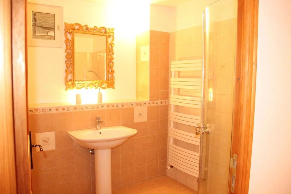Elegant Family Home in Bouix