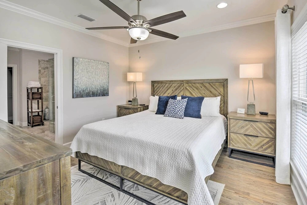 Miramar Beach Townhome w/ Balcony Near Ocean!
