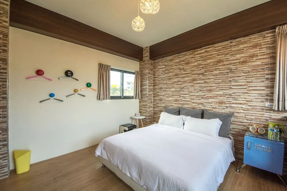 Small House Maobitou