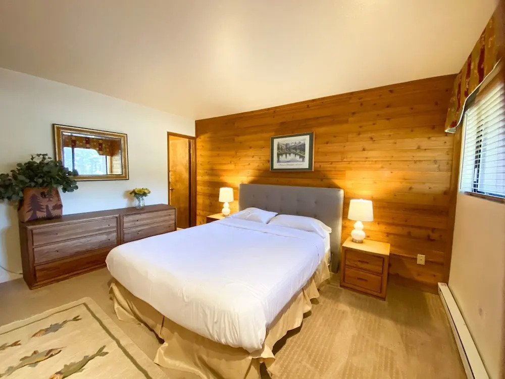 Wild Rose 13 2 Bedrooms 2 Bathrooms Condo