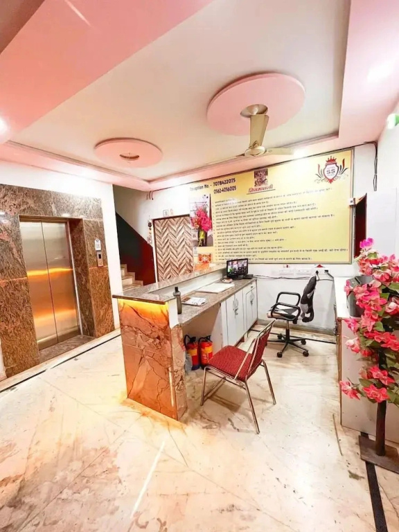 Hotel SS Palace & Restaurant