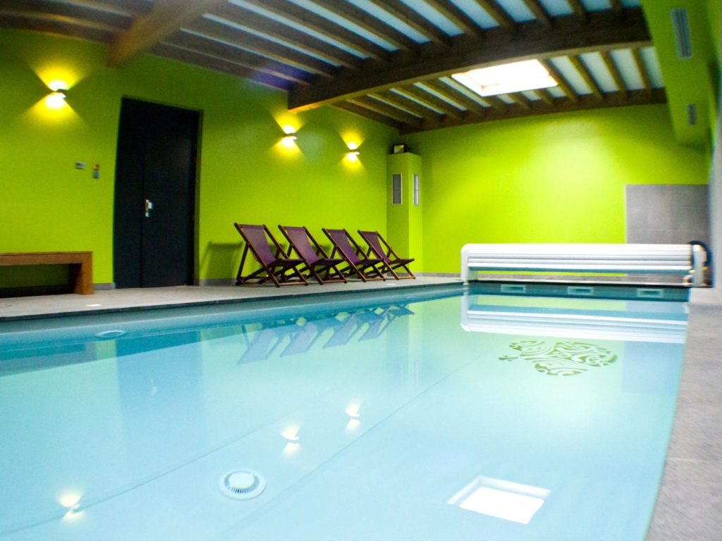 Gite Roche Des Ducs Piscine toute lannée, Spa Sauna Hammam Accès Illimité