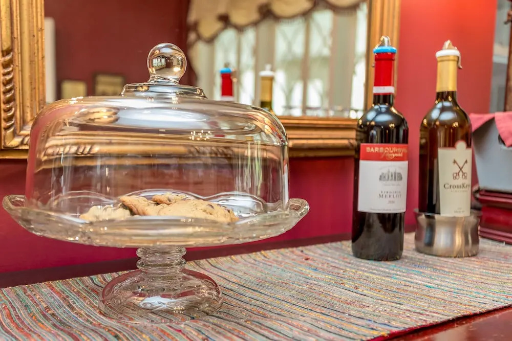 Holladay House Bed and Breakfast