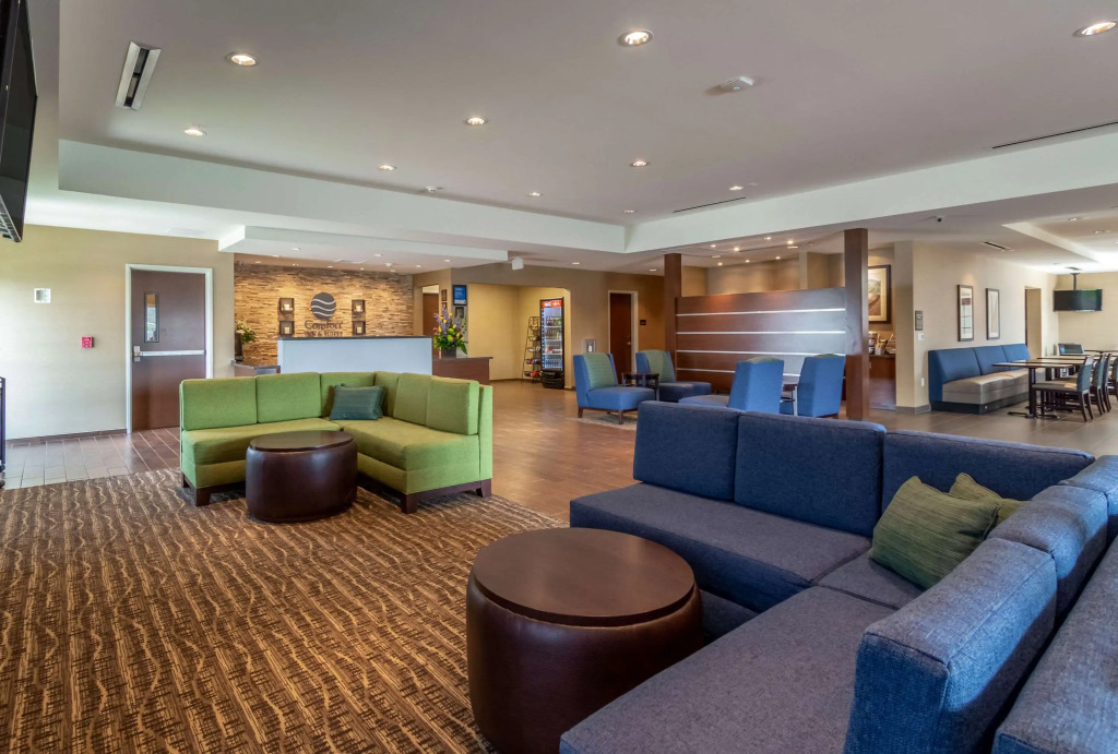Comfort Inn & Suites - Harrisburg Airport - Hershey South