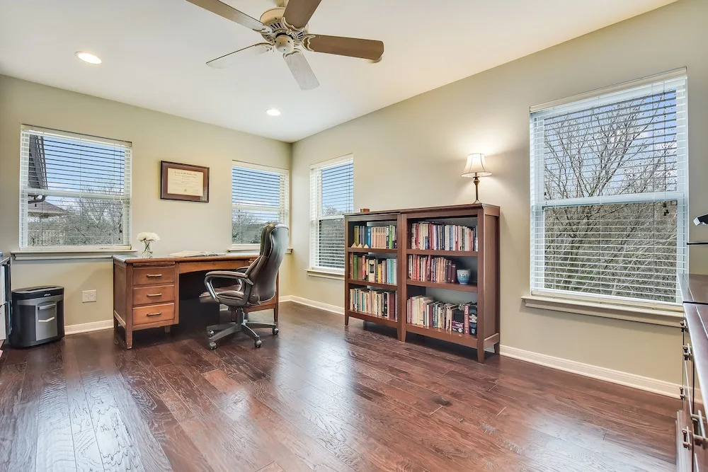 The Arrive Authentic Tudor - 4 Br Home