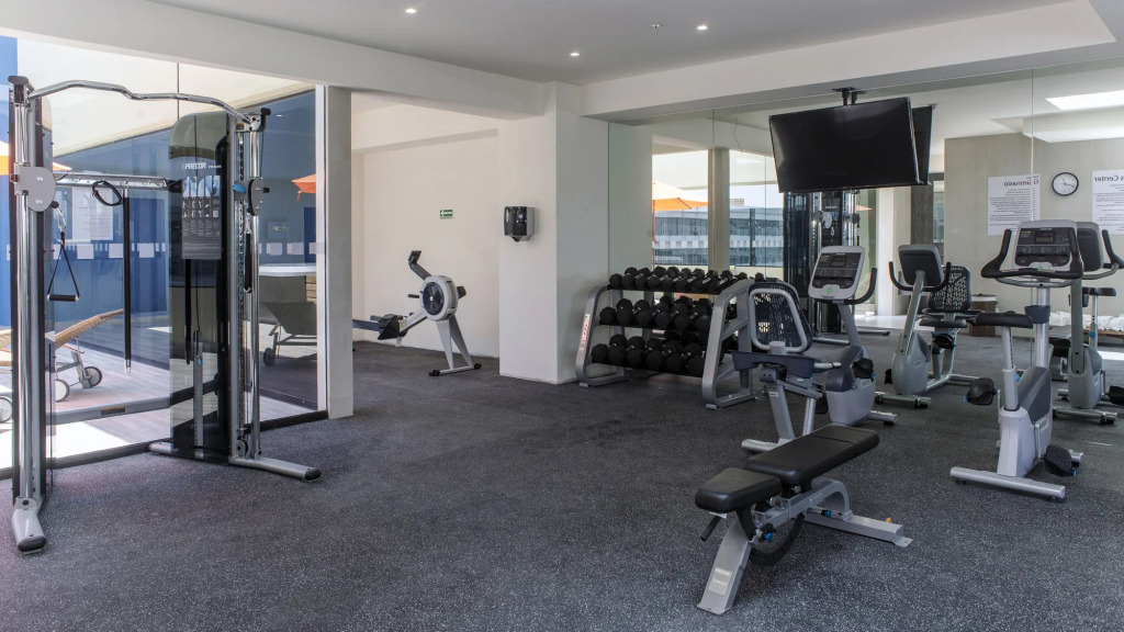 Holiday Inn Express Mexico Aeropuerto by IHG