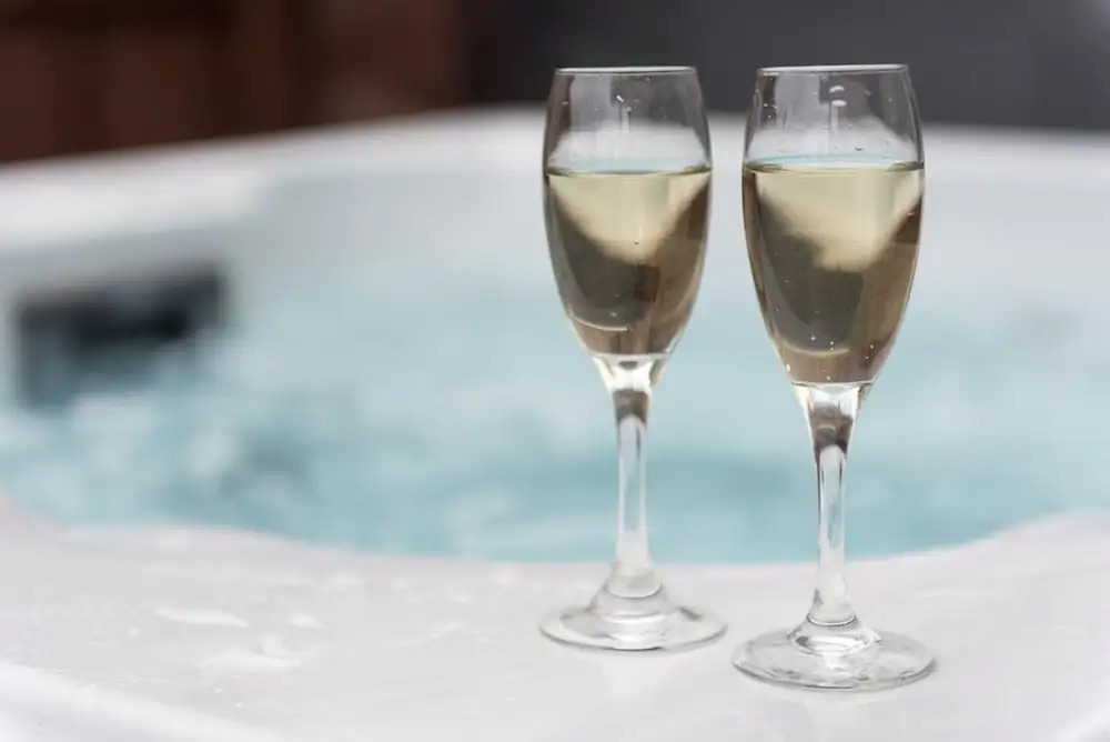 Primrose Lodge 5 with Hot Tub (H 2014) 57501