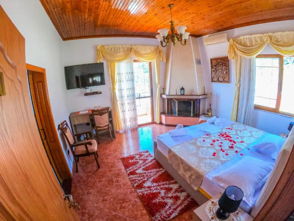 Villa Aurel