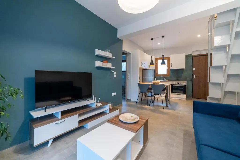 IONIS Apartments