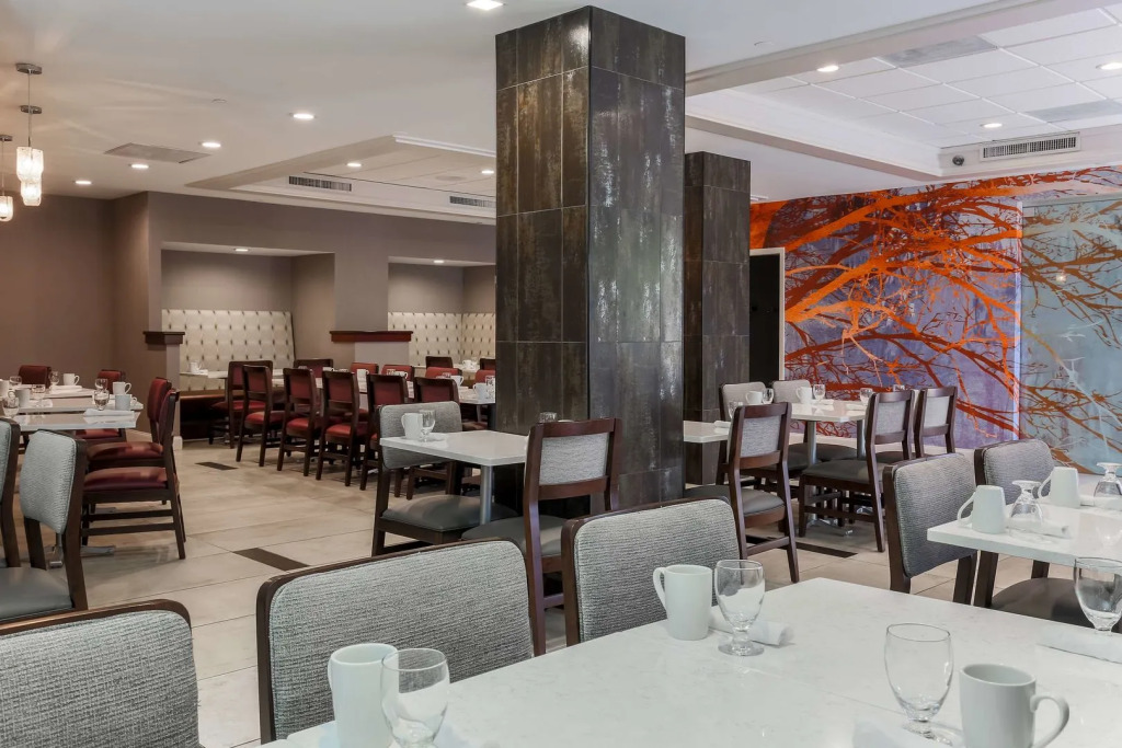 DoubleTree by Hilton Atlanta Airport