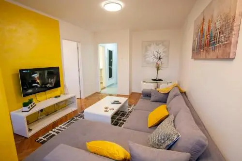 Tamy lux apartment