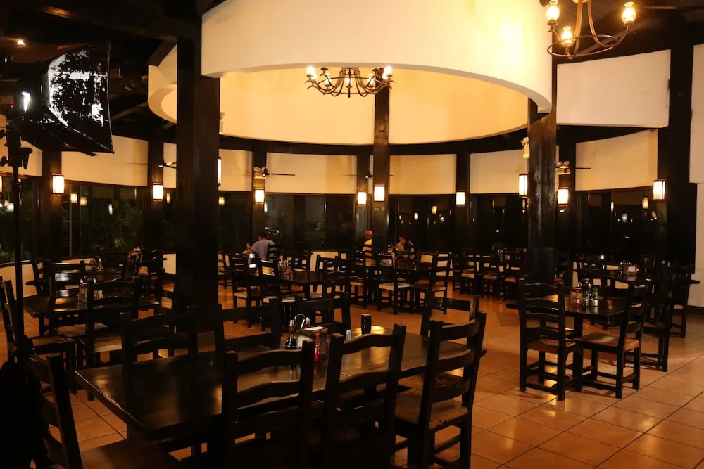 Hotel La Hacienda