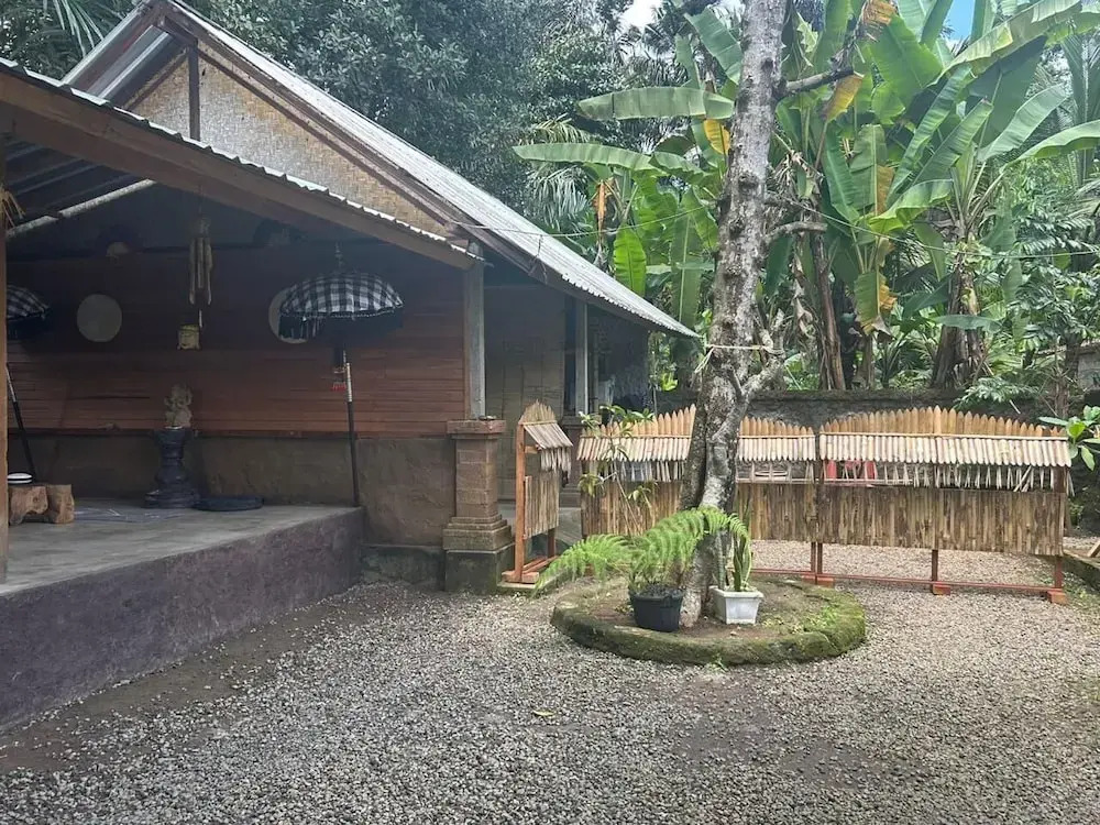 Pondok Sayan Homestay