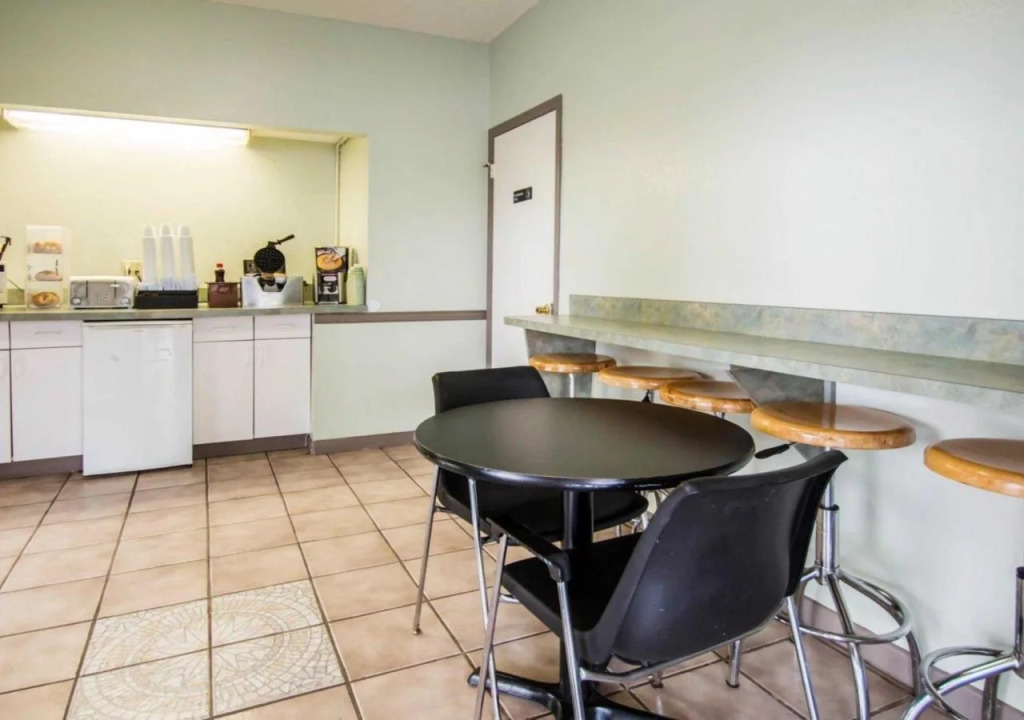 Americas Best Value Inn - Gainesville