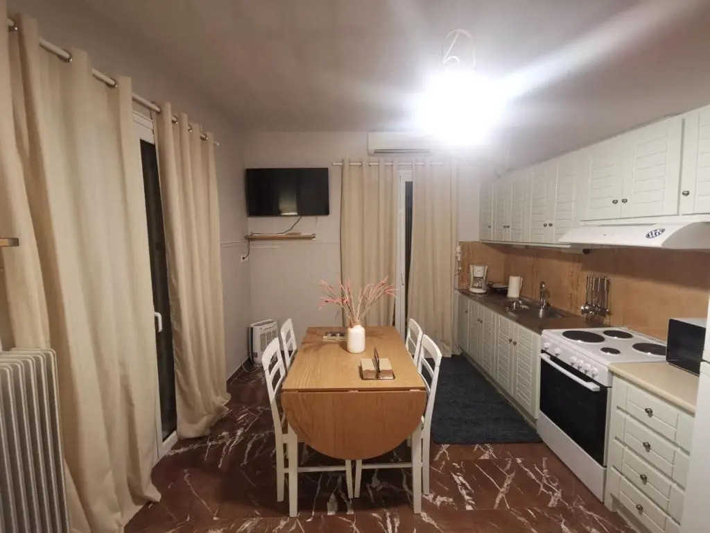 Artemis sunset view apartment