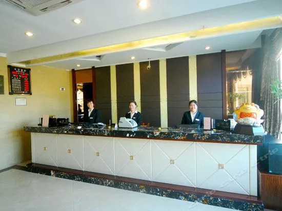Gold Coast Hotel