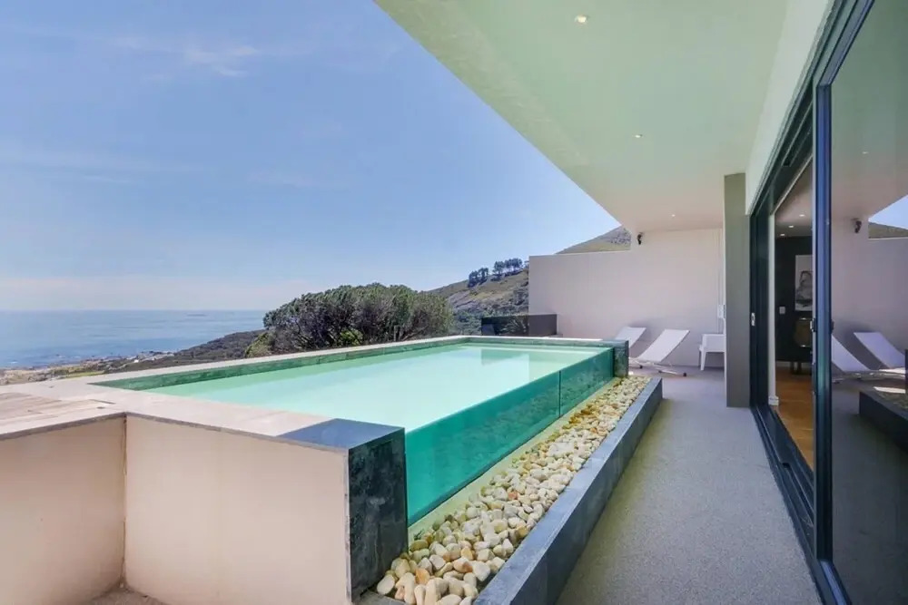 Modern Spacious Holiday Apartment With Fantastic Views Deck and Pool Malindi