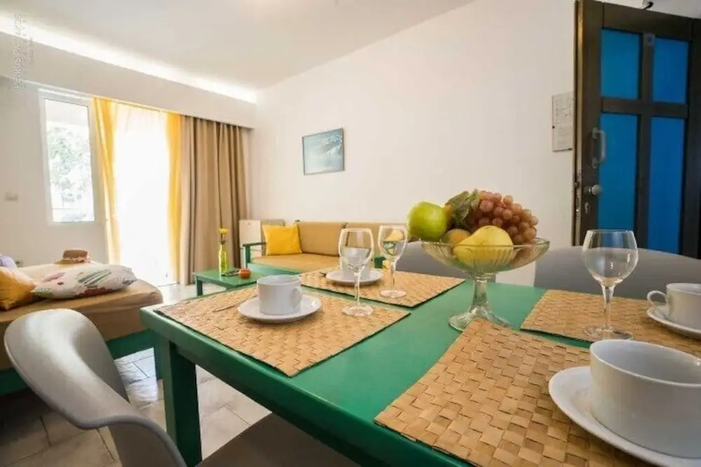 Akoition Hotel