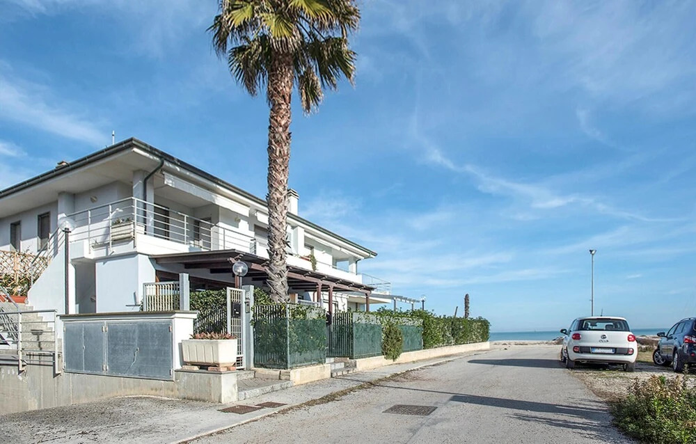 Amazing Apartment in Porto Sant'elpidio With Wifi and 2 Bedrooms