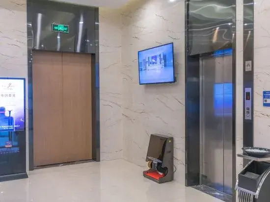 Yeste Hotel (Anji Passenger Station Xijin Metro Station)