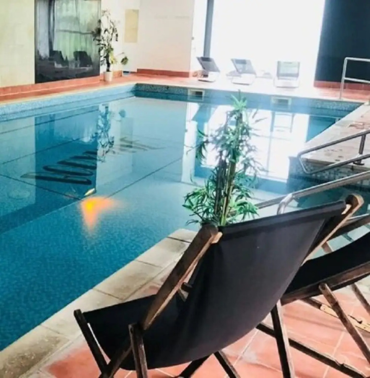 The Cleve Hotel