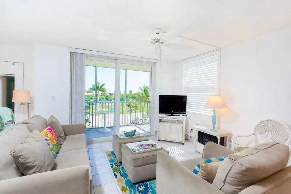 Bonita Beach & Tennis 5303