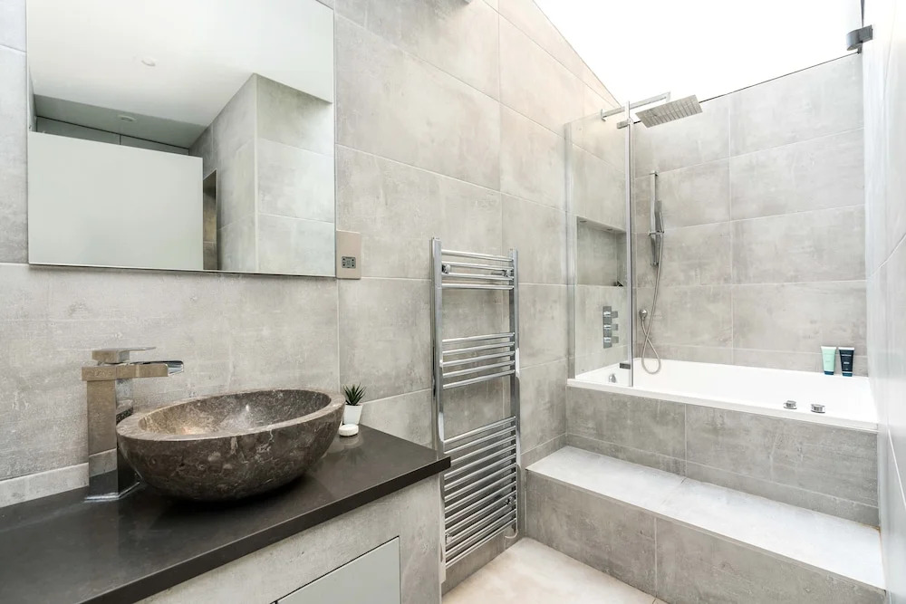 NEW Cosy & Sleek 2BD Flat In Vibrant West Kilburn
