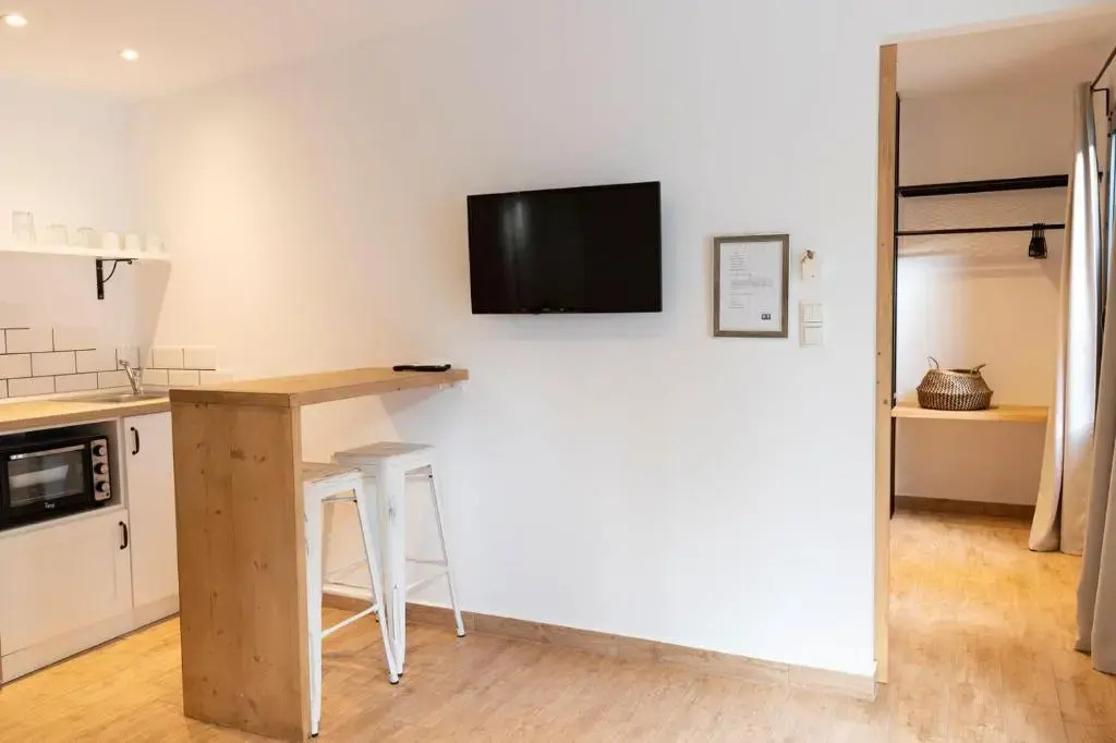 Gkaras Campsite & Apartments