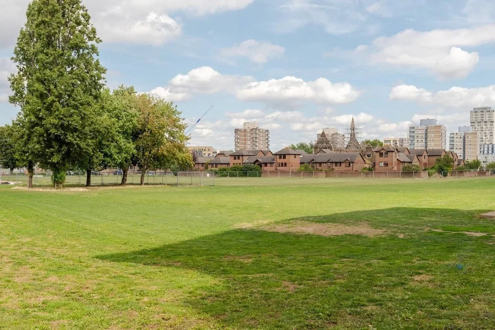 Great 2 Bed For Up To 6 Guests Near Canary Wharf