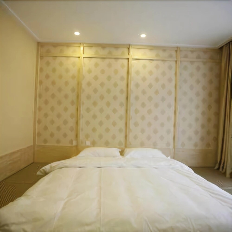 Jingshan Jinglun Hotel