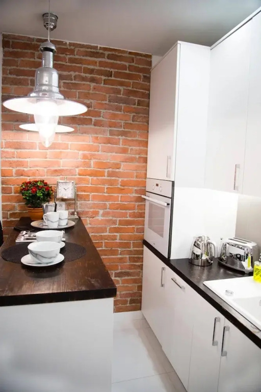Warsaw Concierge Modern Studio