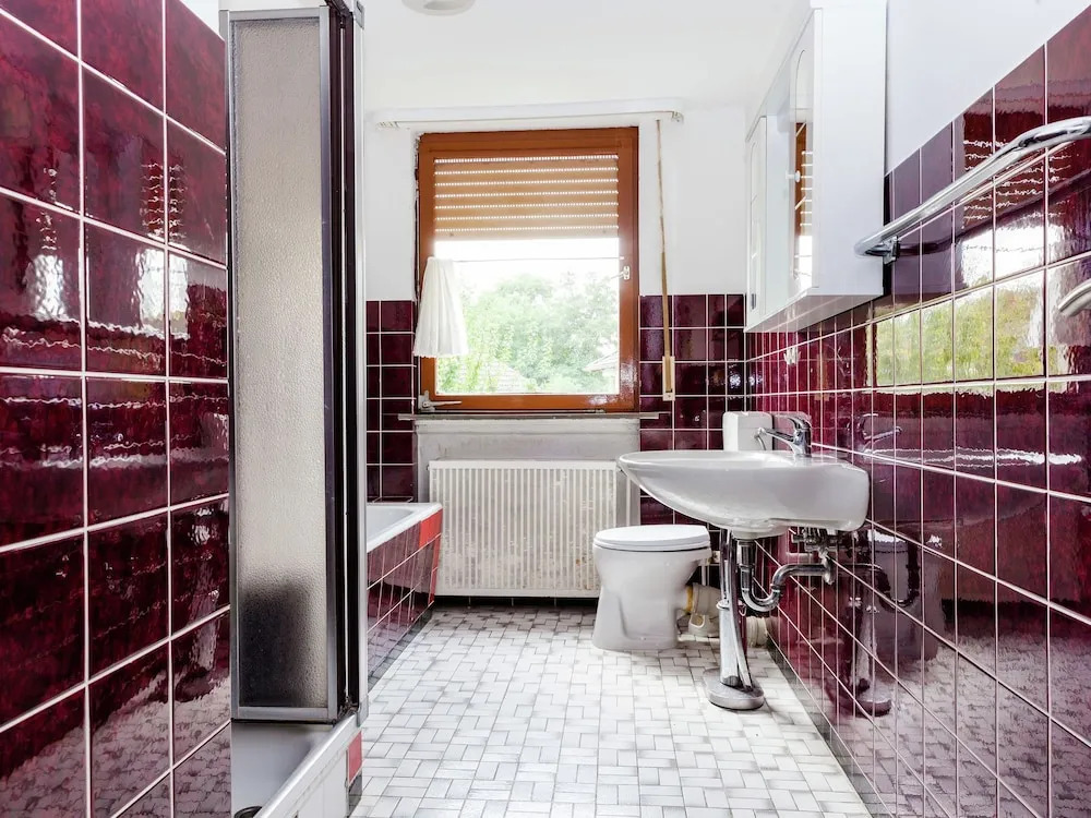 Large Group House in Hesse With Common Room, Terrace, Garden - Ideally Situated