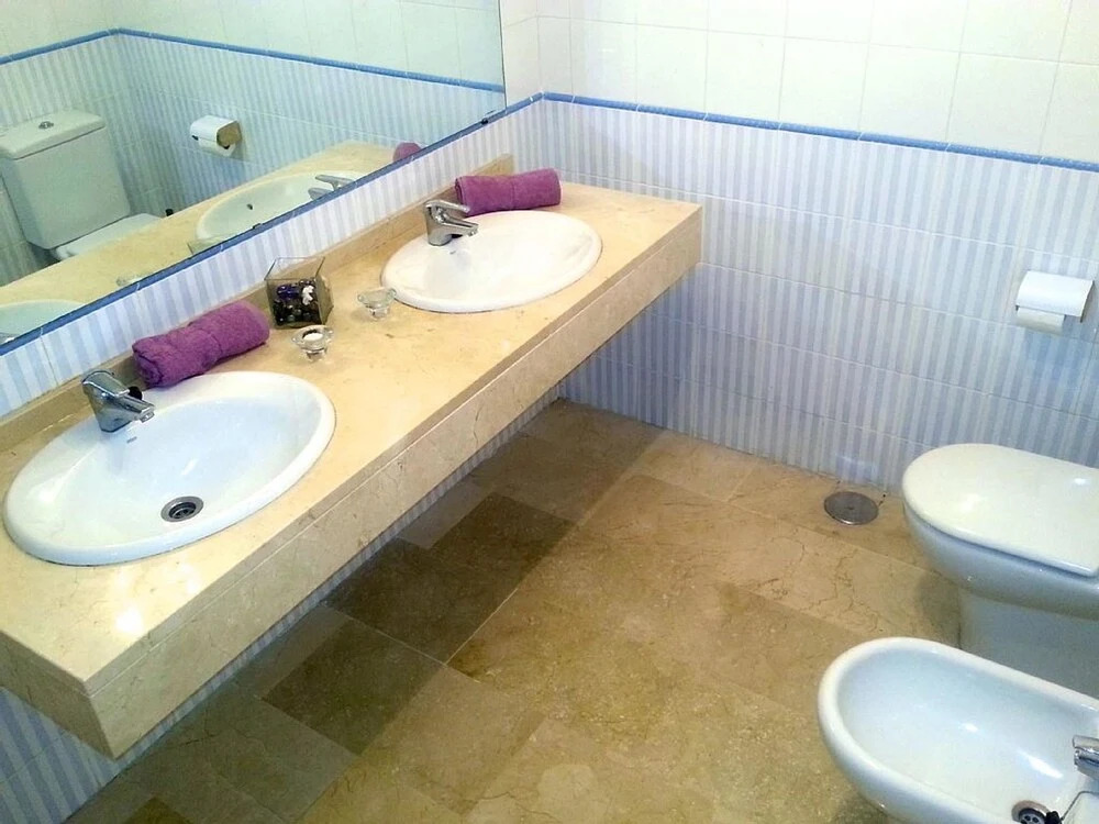 Apartment With 2 Bedrooms in Benalmádena, With Wonderful sea View, Poo