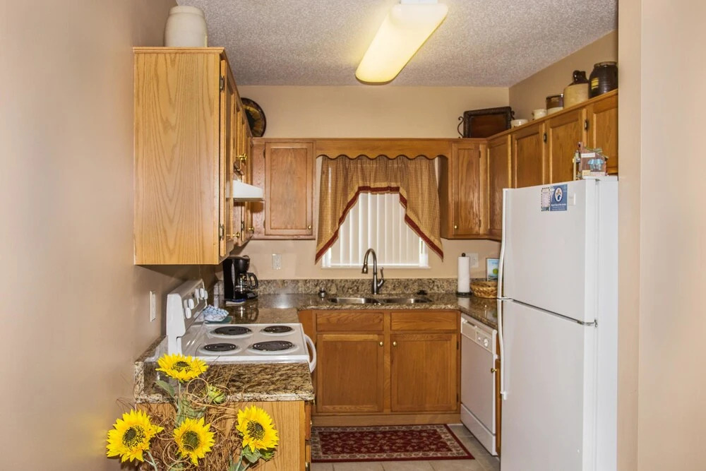 Whispering Pines 444