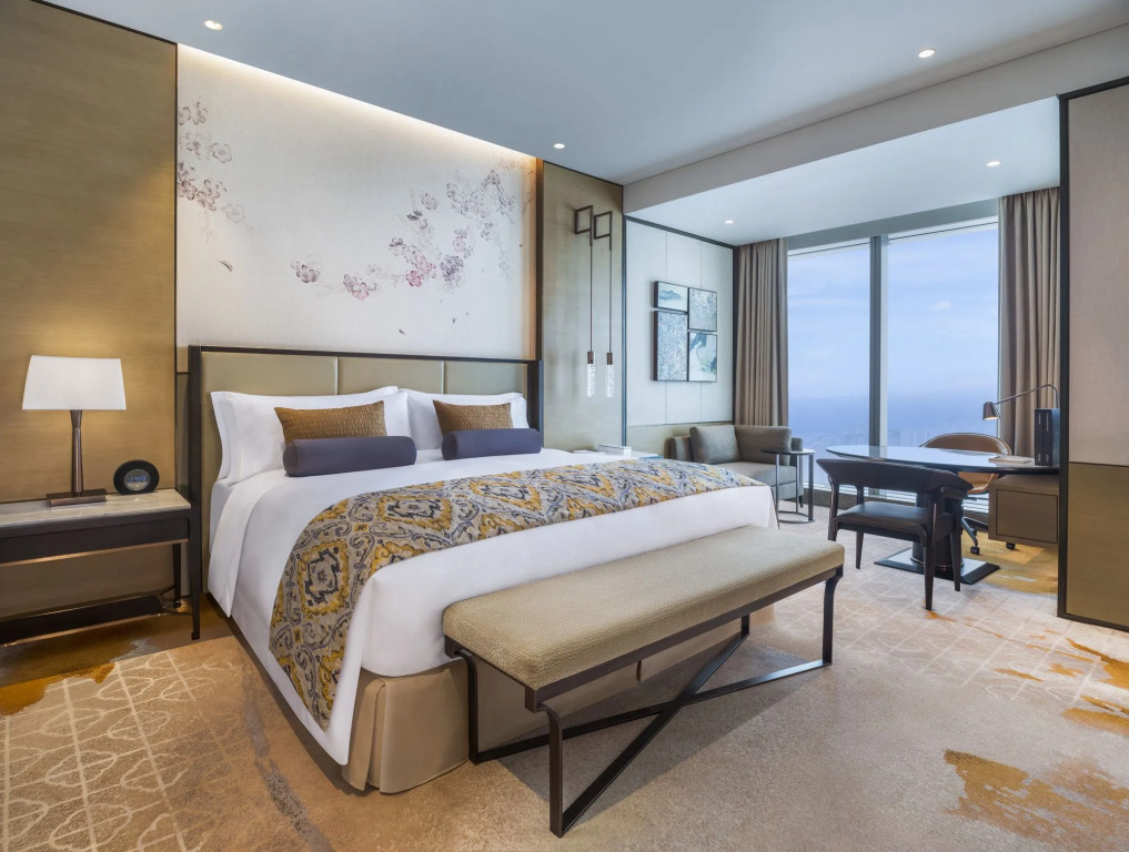 Meixi Lake Hotel, a Luxury Collection Hotel by Marriott, Changsha