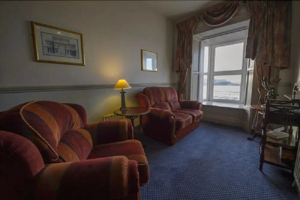The Strand Seafood Bistro and Guesthouse